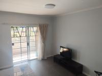  of property in Die Hoewes