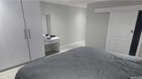 Bed Room 1 of property in Gonubie