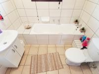  of property in Rooihuiskraal North