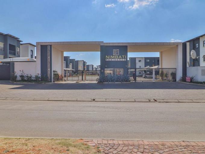 3 Bedroom Sectional Title for Sale For Sale in Brentwood Park AH - MR691444