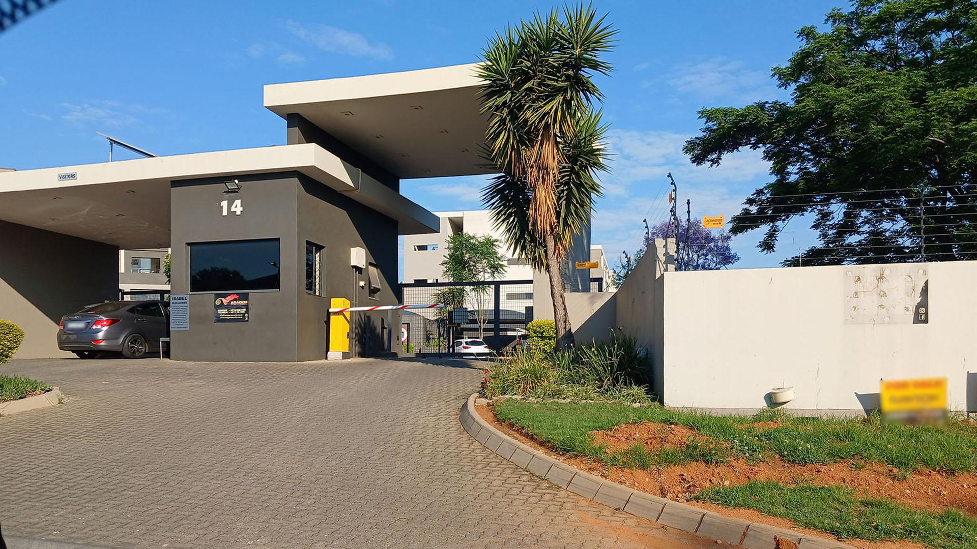 Front View of property in North Riding