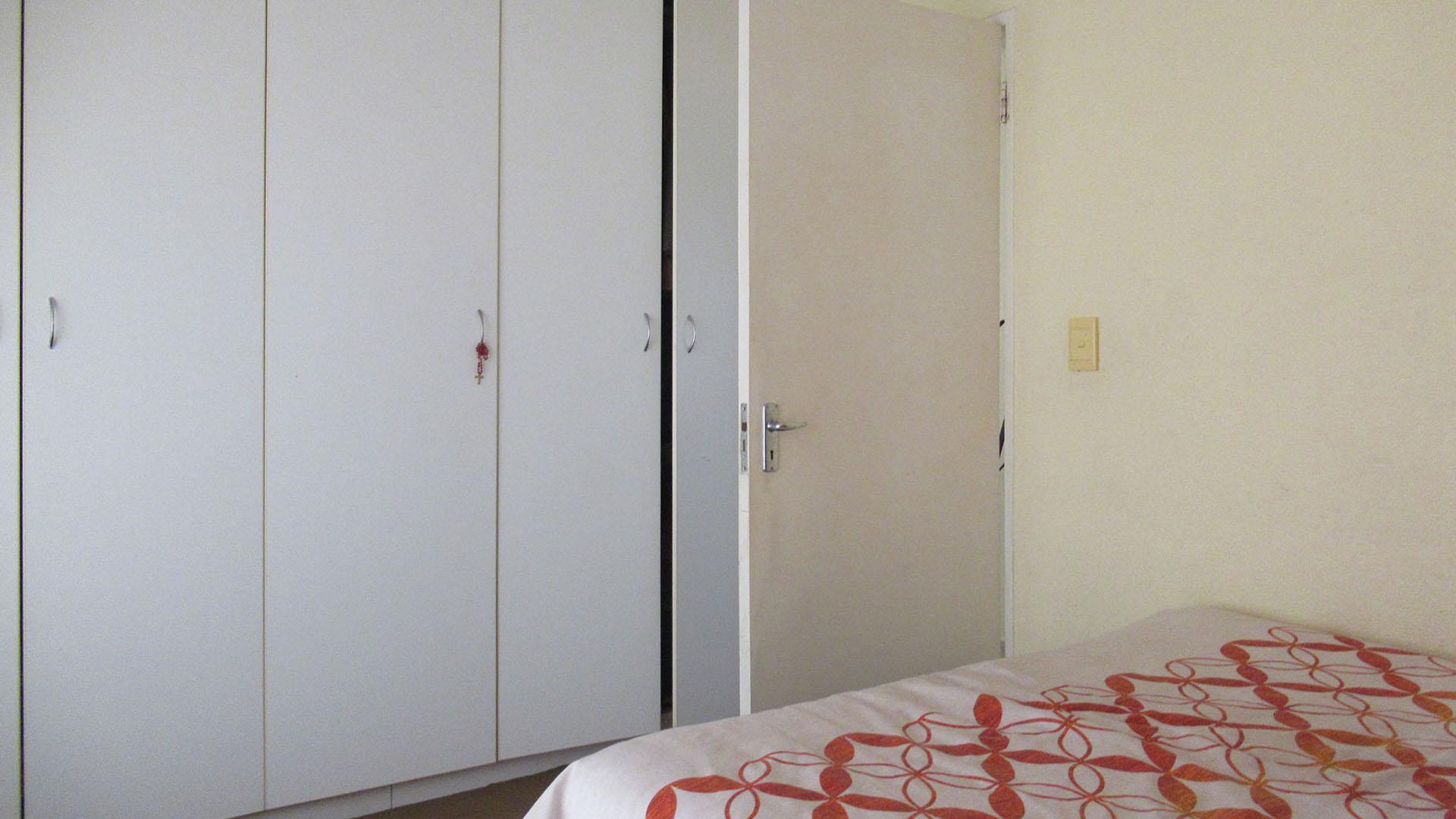 Bed Room 2 - 11 square meters of property in Meredale