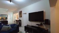 Lounges - 18 square meters of property in Noordhang