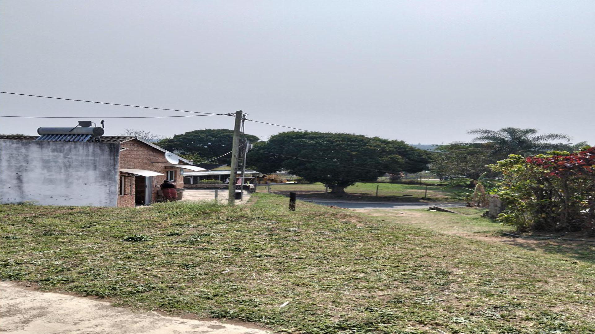 Backyard of property in Bonela