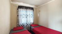 Bed Room 1 - 8 square meters of property in Bonela