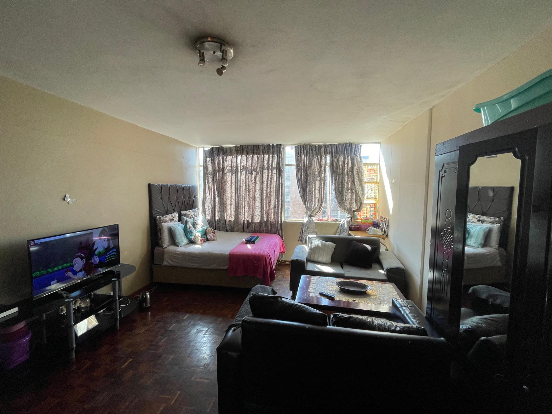  of property in Arcadia