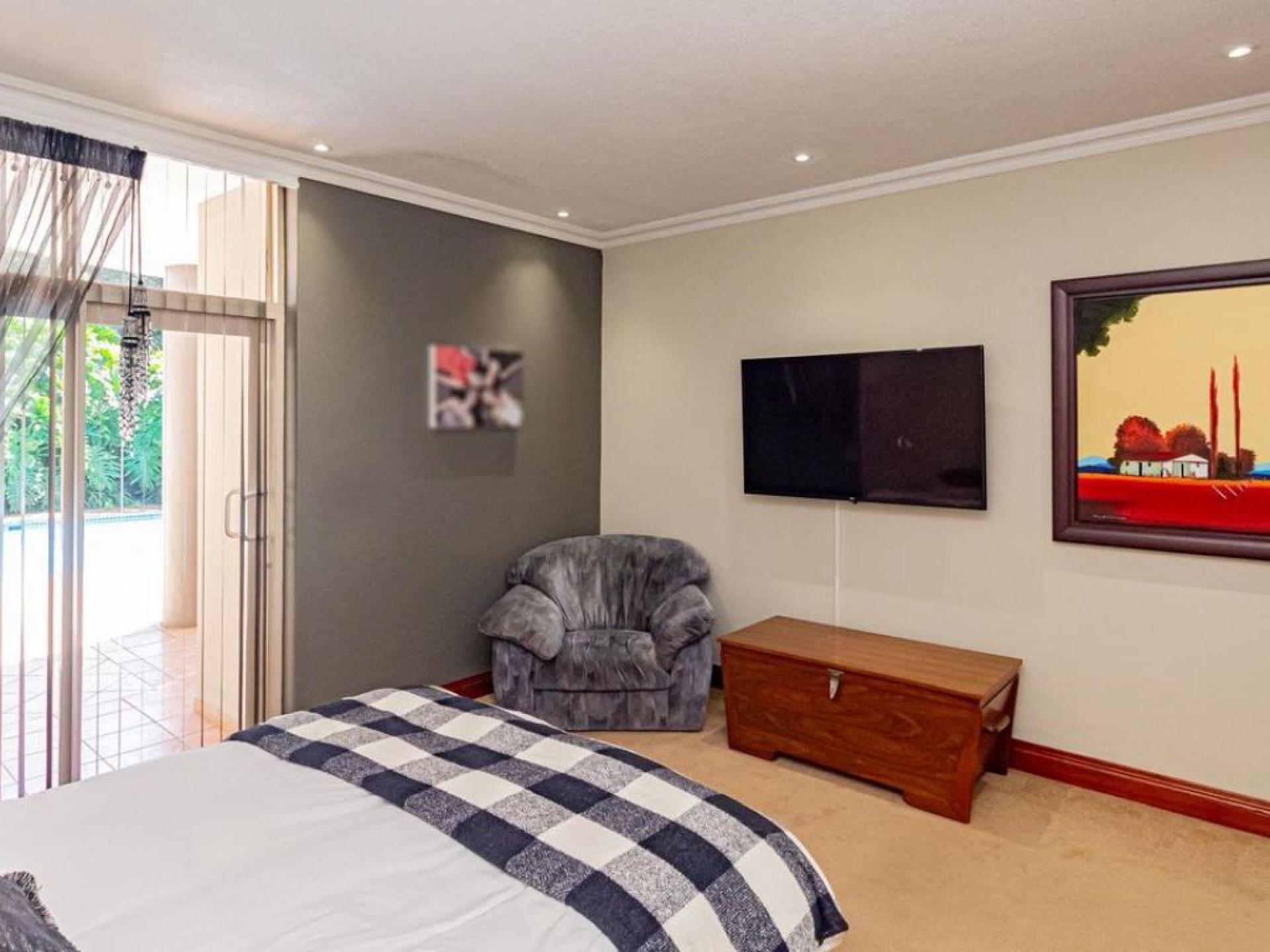  of property in Rietvalleirand