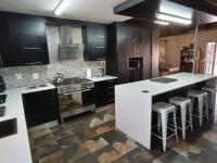  of property in Jackaroo Park