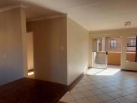  of property in Die Hoewes