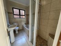  of property in Freeland Park