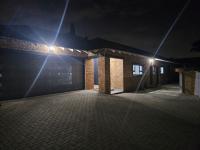  of property in Brackenhurst