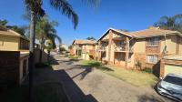  of property in Magalieskruin
