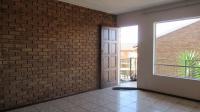 Lounges - 18 square meters of property in Rant-En-Dal