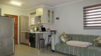 Lounges - 18 square meters of property in Protea Glen
