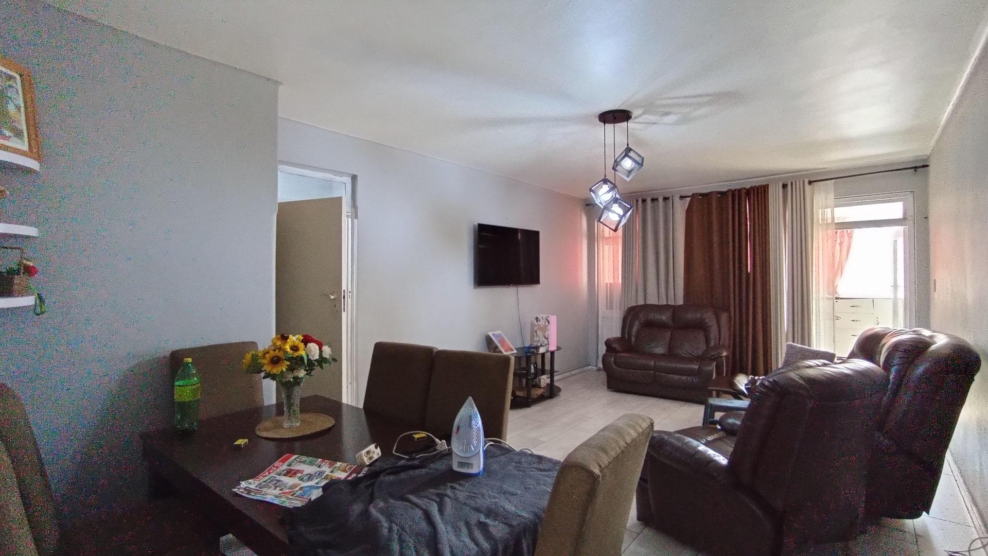 Dining Room - 14 square meters of property in Musgrave