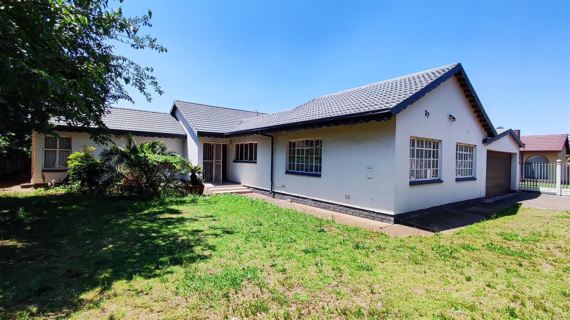 Front View of property in Vanderbijlpark