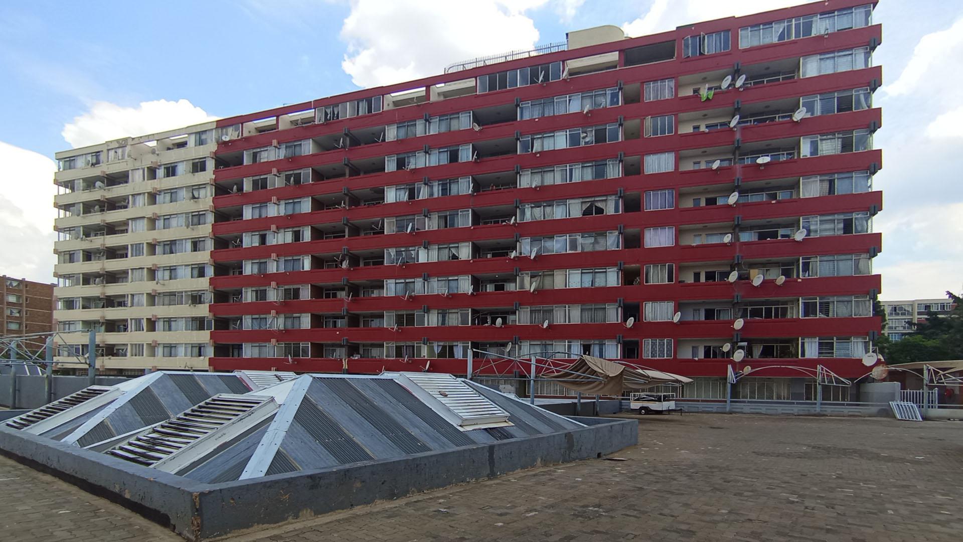 Front View of property in Sunnyside