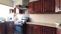 Kitchen - 9 square meters of property in Windsor