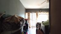 Lounges - 24 square meters of property in Windsor
