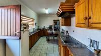 Kitchen - 27 square meters of property in Norkem park