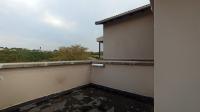 Balcony - 35 square meters of property in Jackal Creek Golf Estate