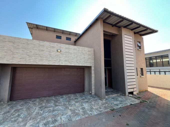 4 Bedroom House for Sale For Sale in Bendor - MR691712