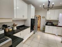  of property in Everton 