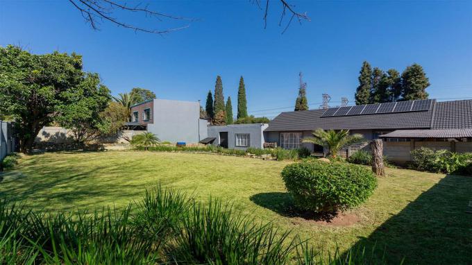 4 Bedroom Freehold Residence for Sale For Sale in Norkem park - Home Sell - MR691736