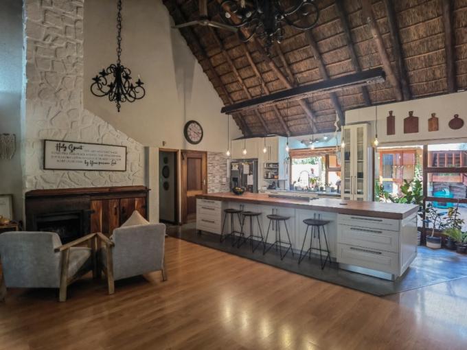 7 Bedroom House for Sale For Sale in Hartbeespoort - MR691757
