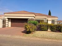  of property in Dawn Park