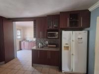  of property in Dawn Park