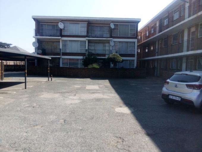 2 Bedroom Apartment for Sale For Sale in Rosettenville - MR691784