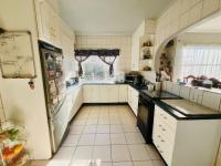  of property in Suideroord