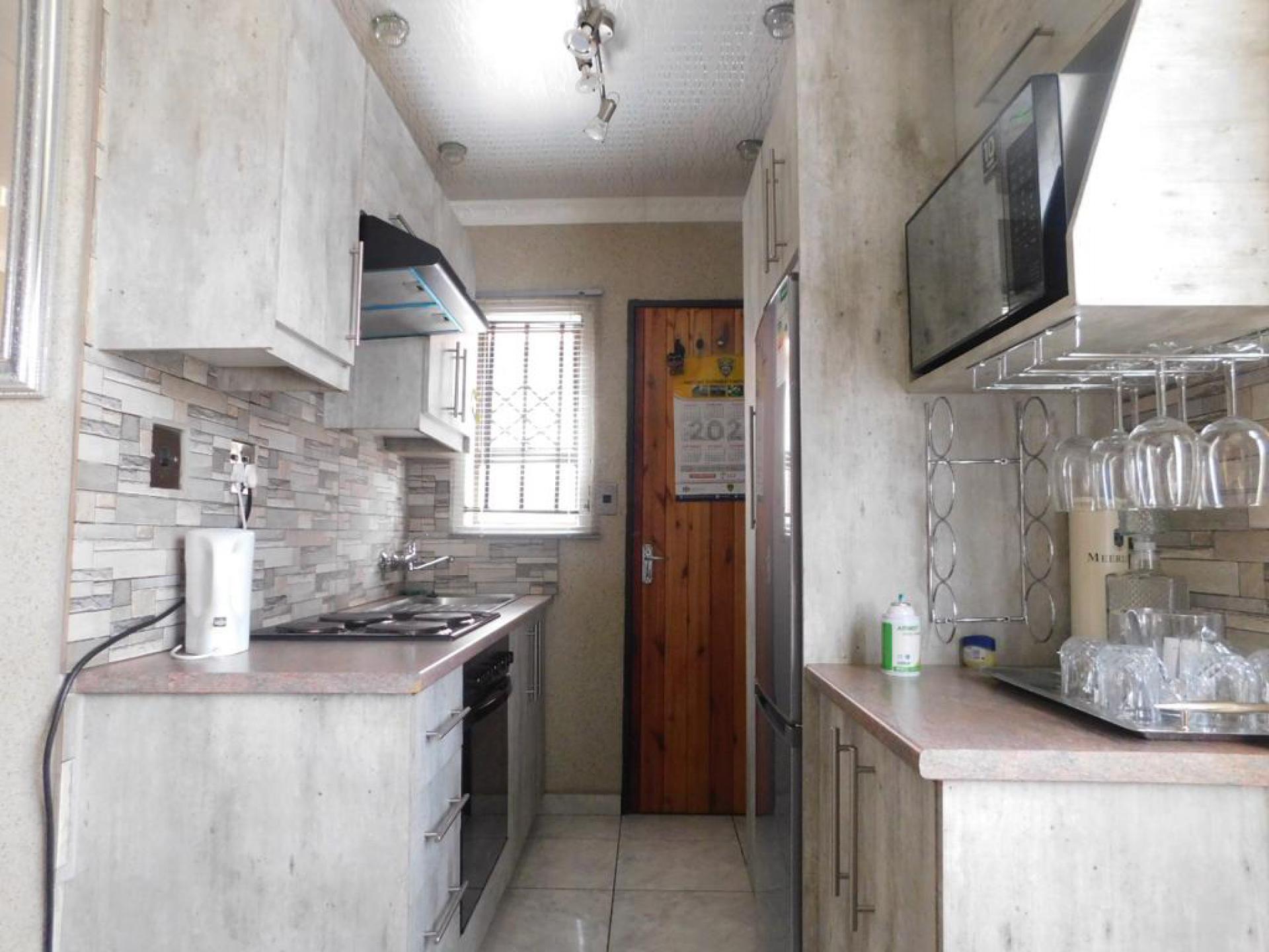  of property in Savanna City