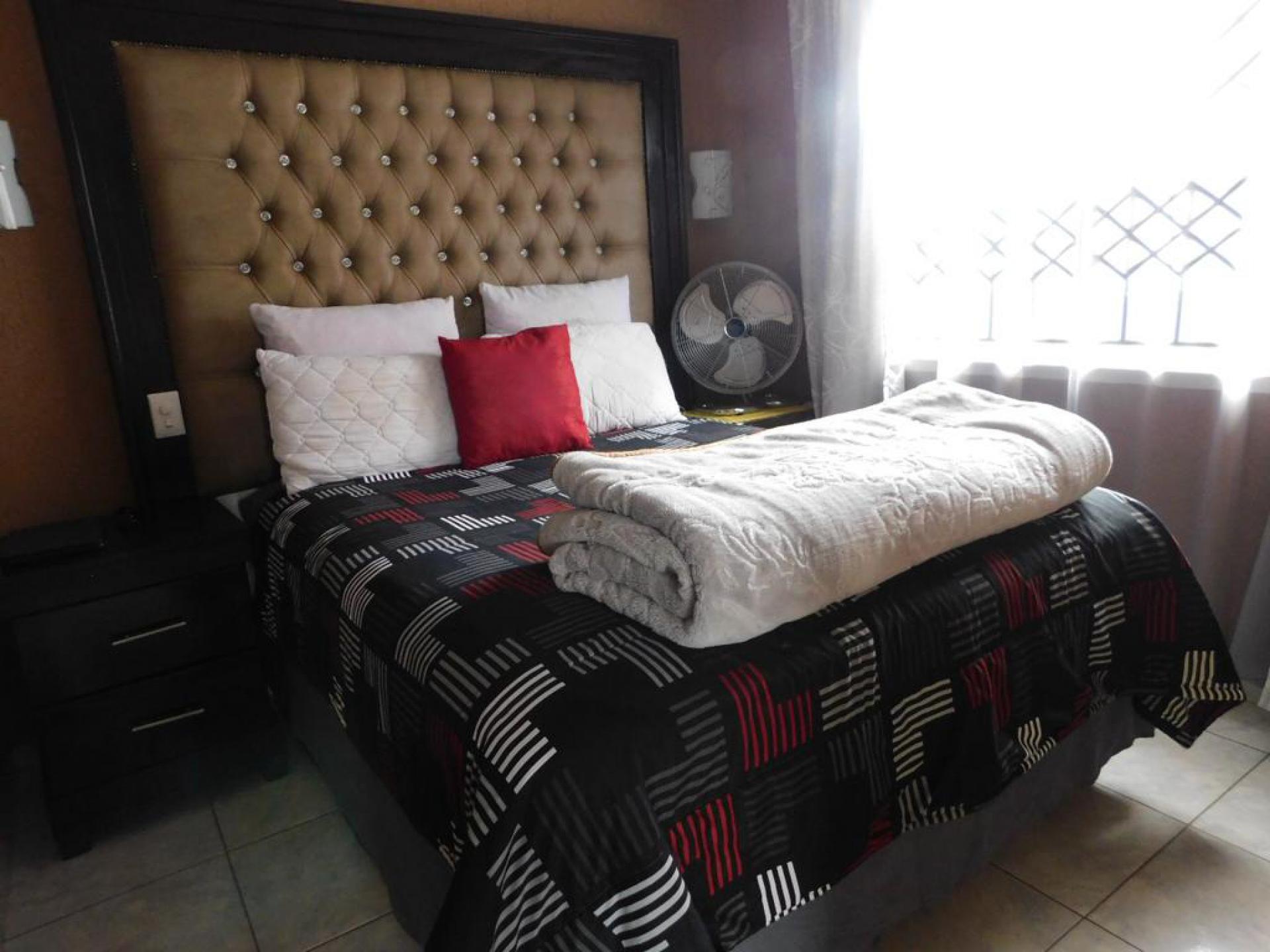  of property in Savanna City