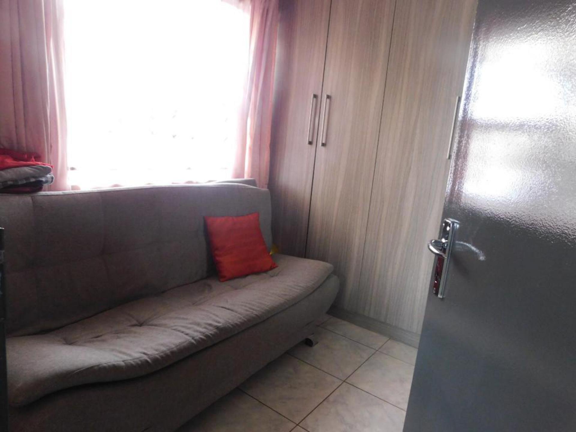  of property in Savanna City