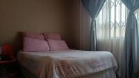 Main Bedroom of property in Toekomsrus