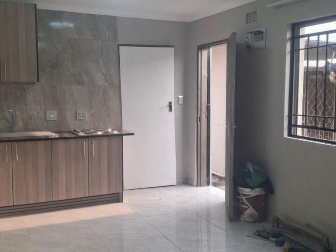 1 Bedroom Apartment to Rent in Edenvale - Property to rent - MR691819