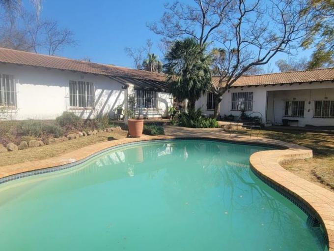 4 Bedroom House for Sale For Sale in Farmall A.H. - MR691827