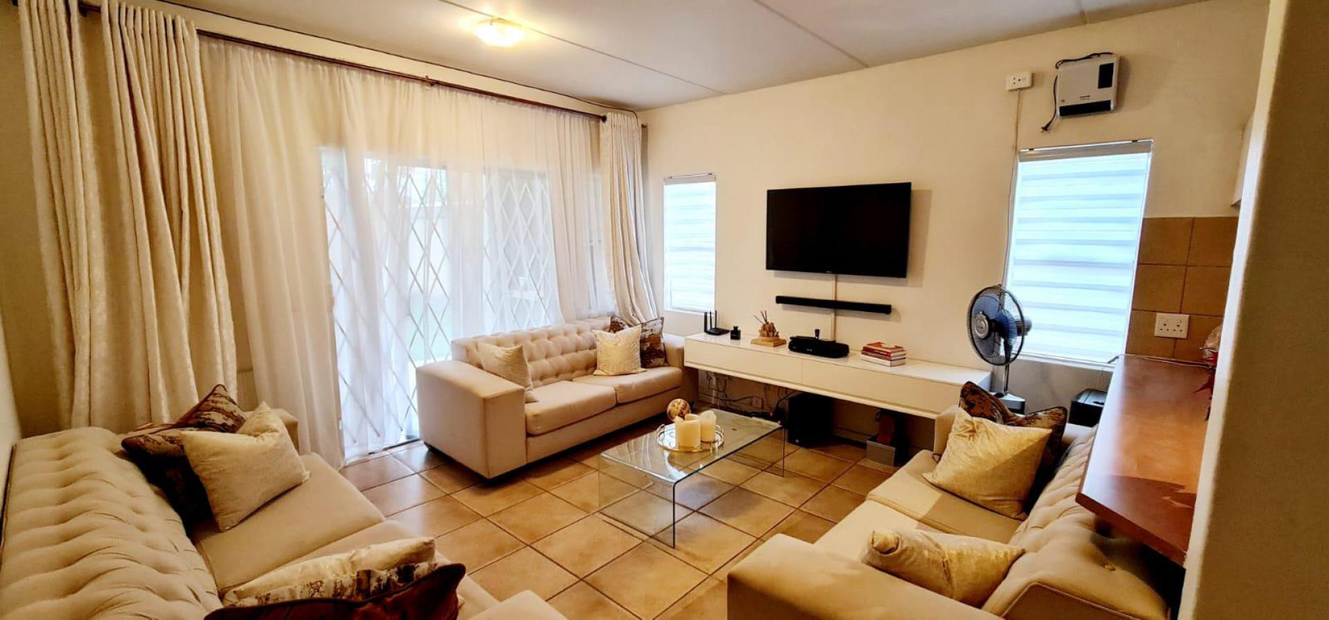  of property in Sundowner