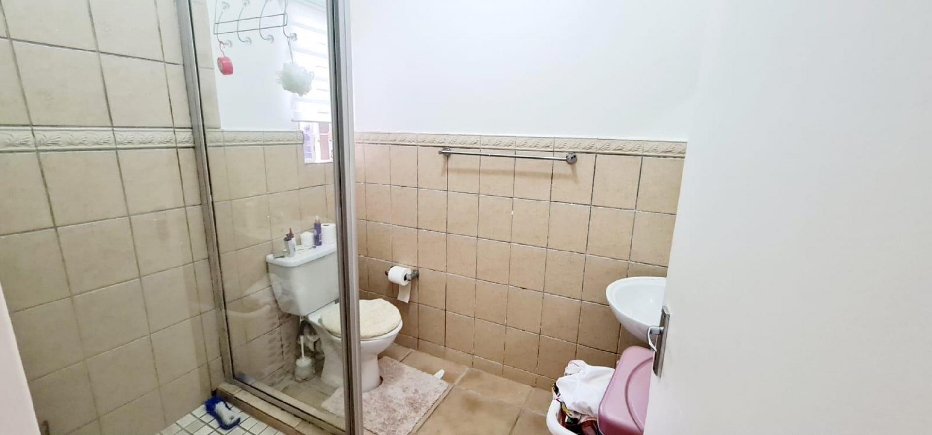  of property in Sundowner