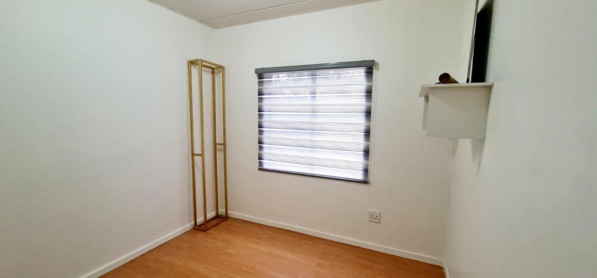  of property in Sundowner