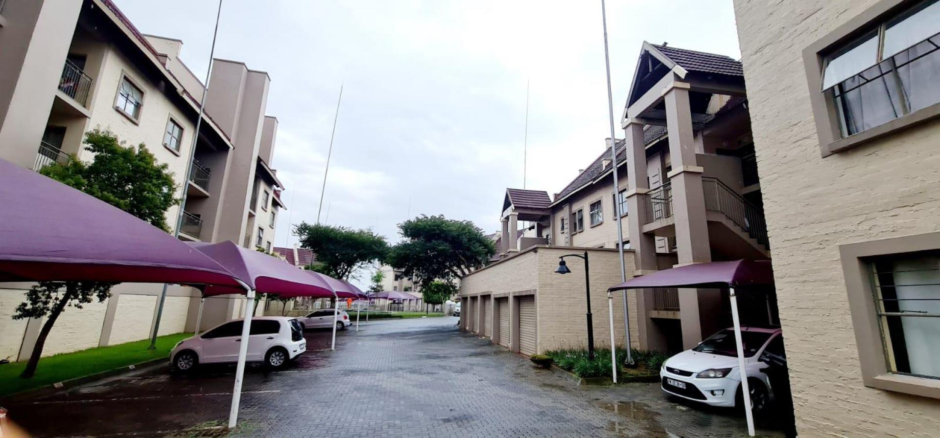  of property in Sundowner