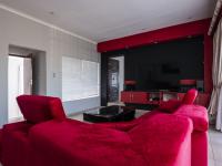  of property in Glenvista