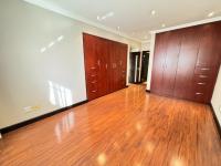  of property in Bedford Gardens