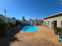 of property in Suideroord