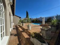  of property in Suideroord