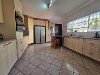  of property in Brackenhurst