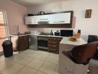  of property in Glenvista