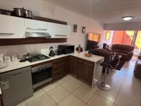  of property in Glenvista
